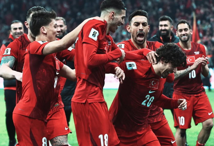 DÜNYA KUPASİ