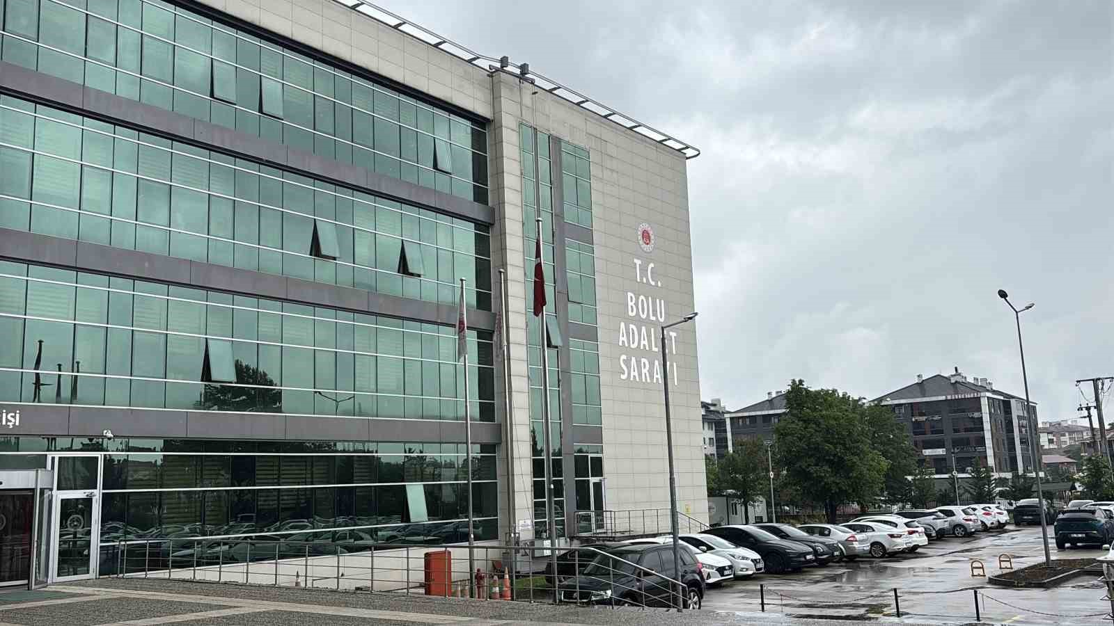 1 kişinin öldüğü, 147 kişinin zehirlendiği su davasında 6. duruşma 7 1 kisinin oldugu 147 kisinin zehirlendigi su davasinda 6 durusma 3 ABHJHFhd