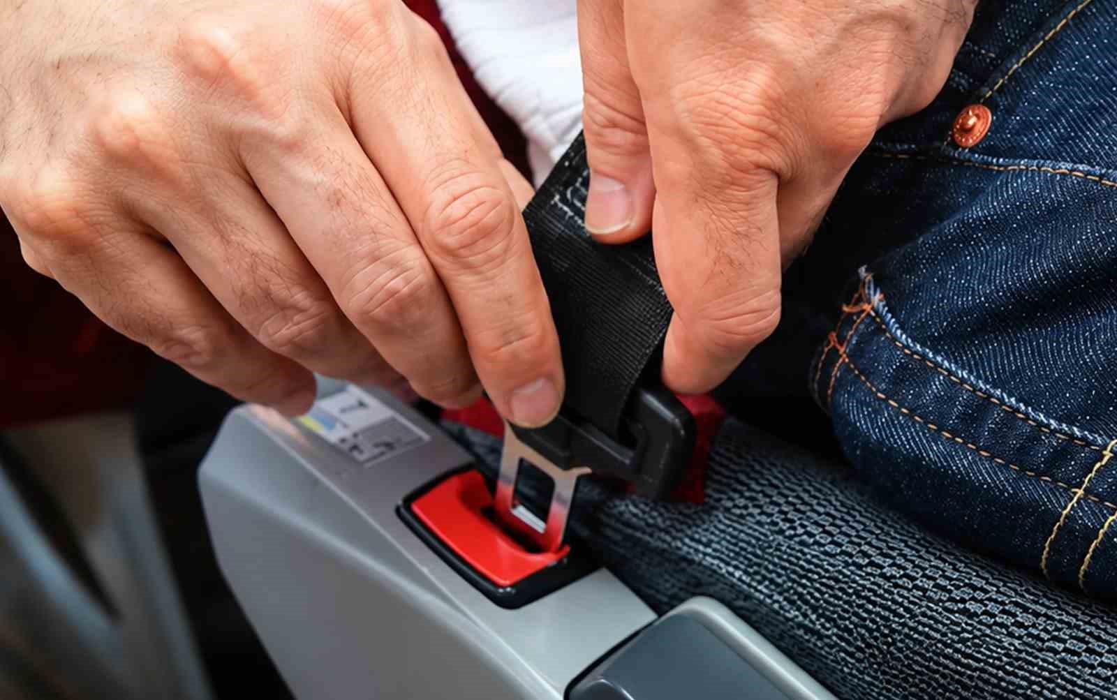 1 kisinin oldugu 40 kisinin yaralandigi otobus kazasi kamerada 3 YZjIEGmS