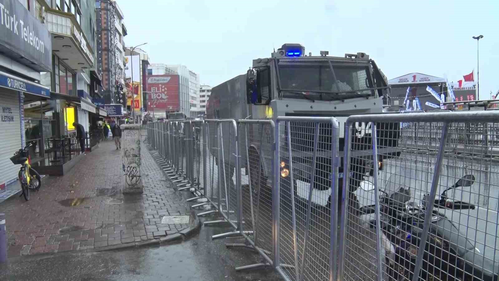 1 mayis kutlamalarinin merkezi kadikoyde yogun guvenlik onlemi 1 Er4Ya9Ja