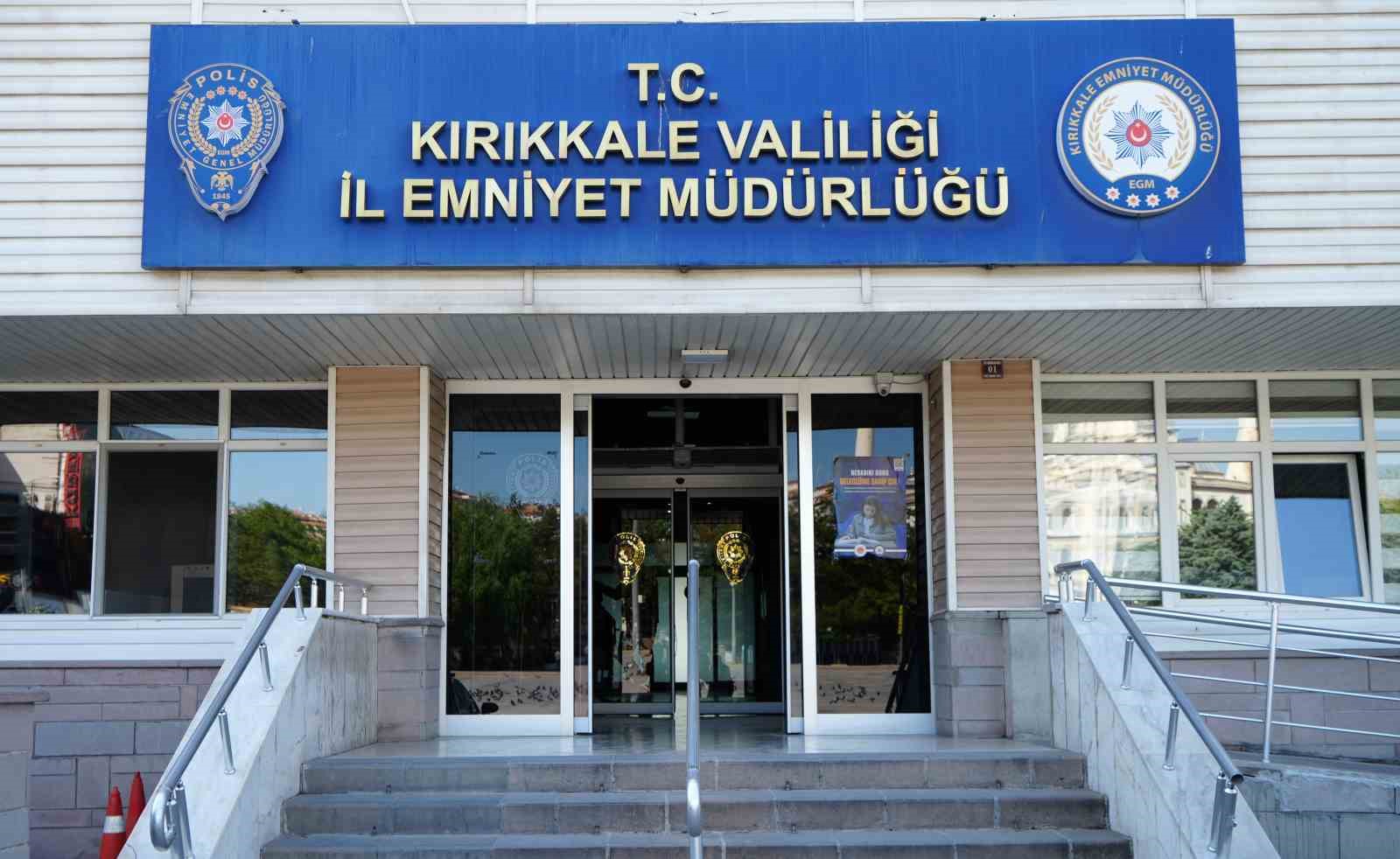 1 milyar 250 milyon liralik yasa disi bahis trafigine operasyon 8 gozalti 2 Ze2DrfKw