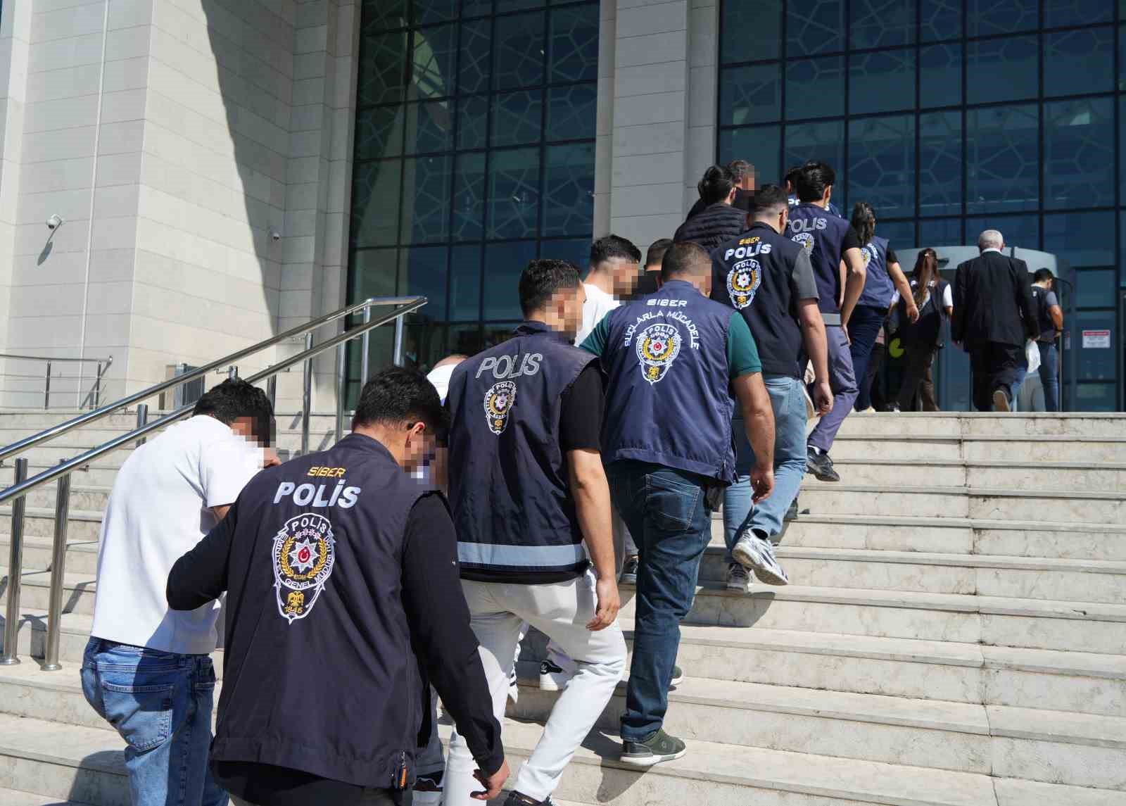 1 milyar 250 milyon liralik yasa disi bahis trafigine operasyon 8 gozalti 8 bKJFGRsM