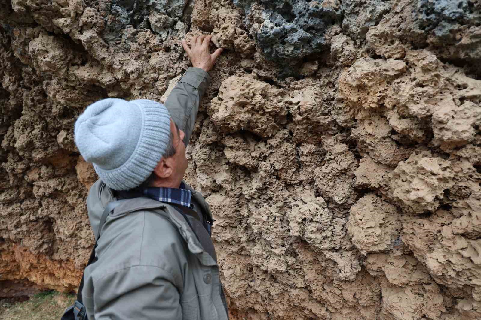 1 milyon yil once olusumu tamamlandigi degerlendirilen buzul vadisi goruntulendi 0 2bV7AyIg