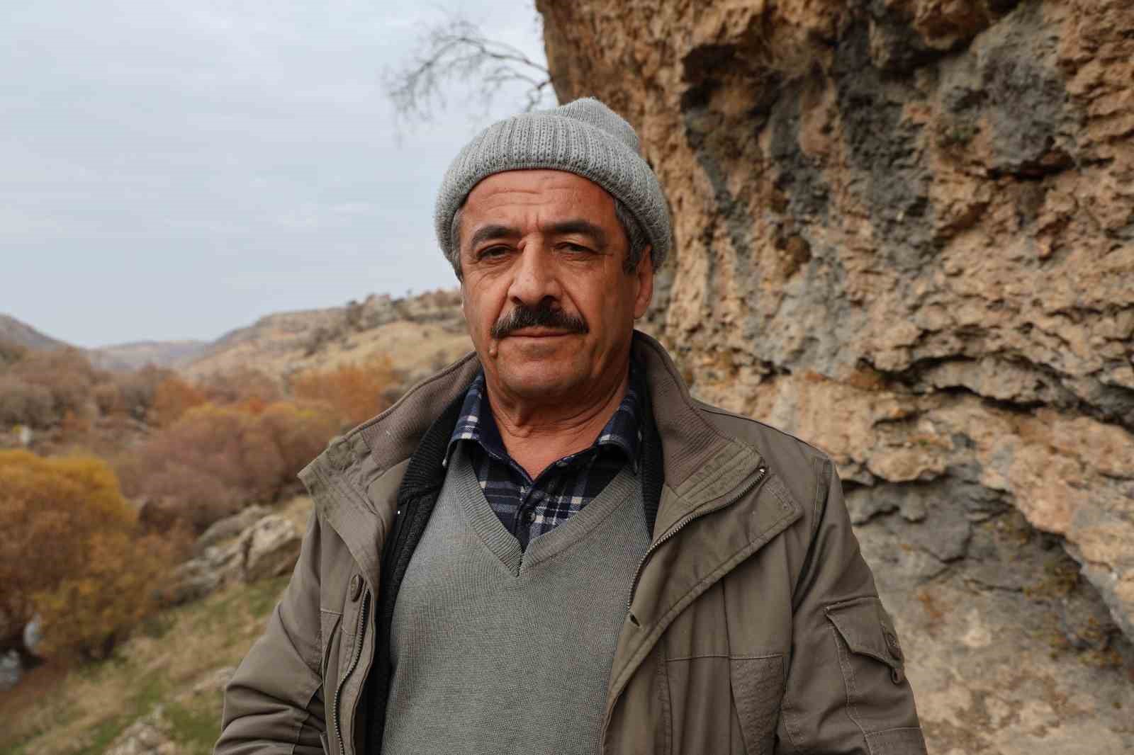 1 milyon yil once olusumu tamamlandigi degerlendirilen buzul vadisi goruntulendi 4 IGn39tsJ