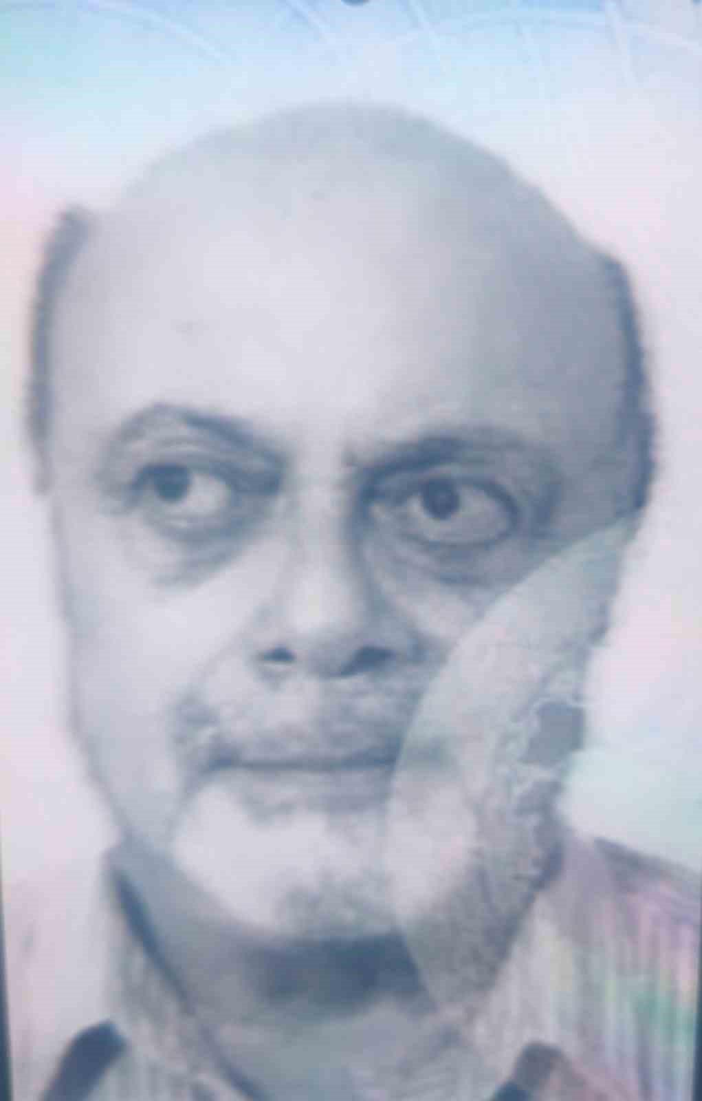 1 saat yanindan ayrildi geri dondugunde yasli adami olu olarak buldu 6 uCQYrNAC