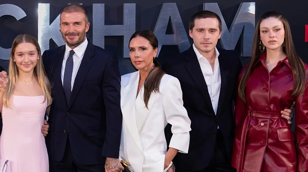 Beckham ailesiyle bağlar neden koptu iddiası?