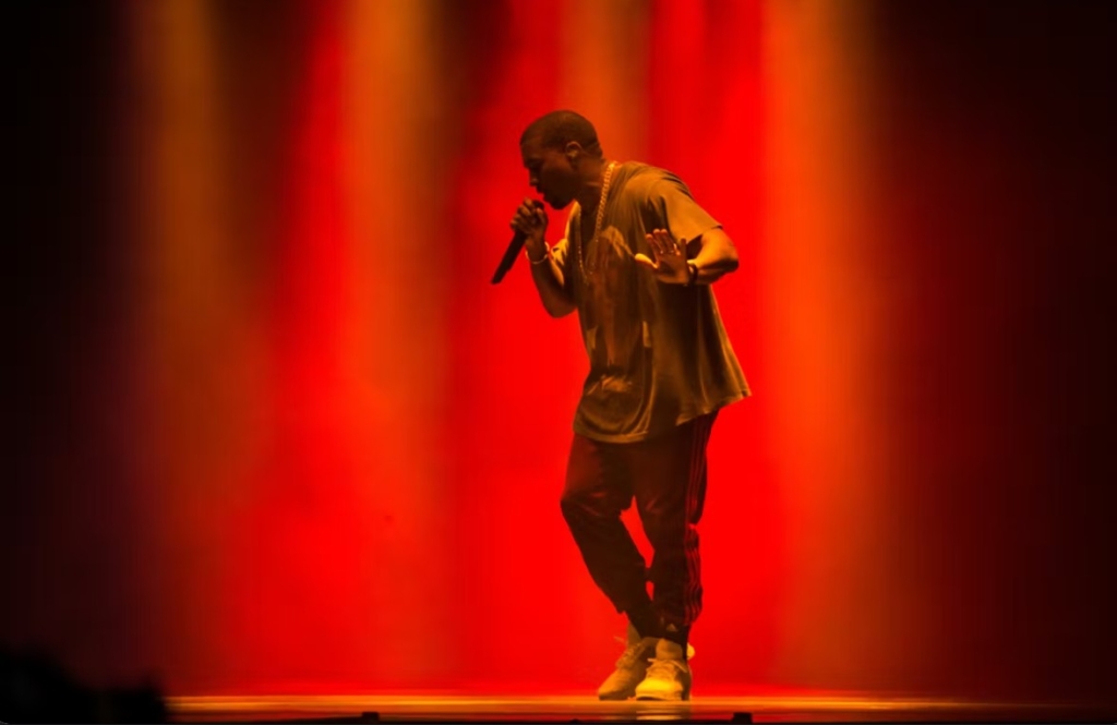 Kanye West Türkiye Konseri Açıklandı! 11 Yıl Sonra İstanbul’da Sahne Alacak 11 10 17