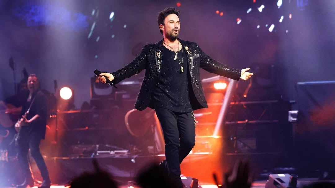 Tarkan Geri Döndü!