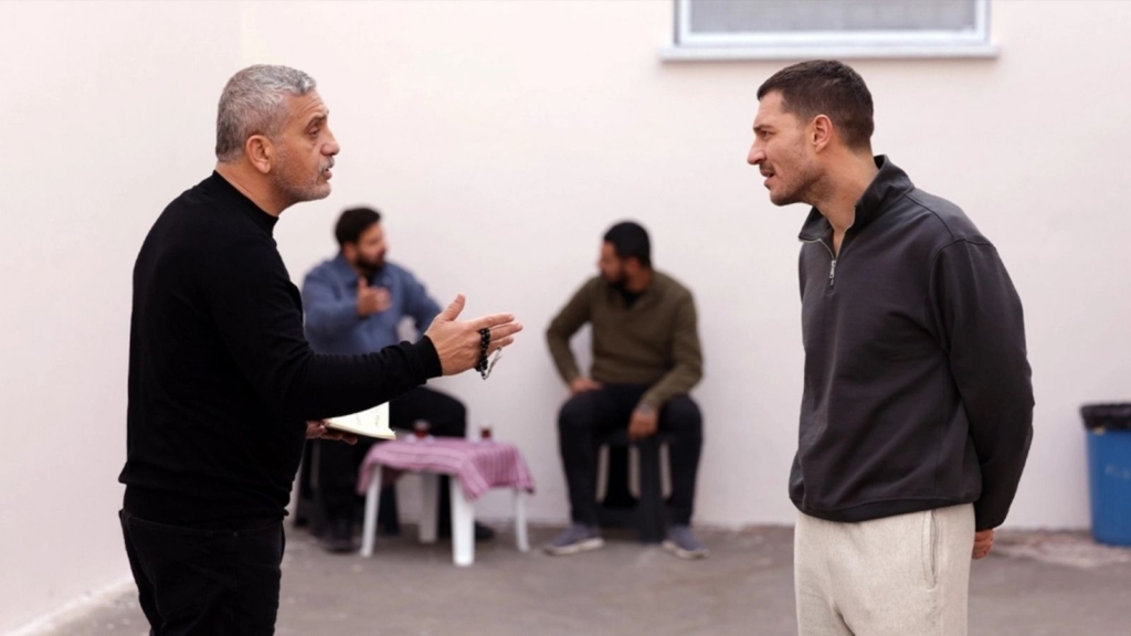Uraz Kaygılaroğlu yeni nesil mafya dizilerinde nasıl bir rol üstleniyor?