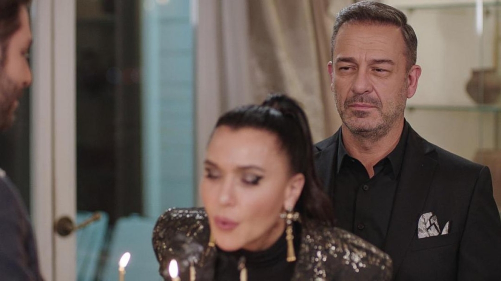 Yasak Elma ne zaman başlayacak? Fenomen dizinin dönüş tarihi ve yeni sezon detayları ortaya çıktı 22 Yasak Elma final sonrası neden unutulmadı?