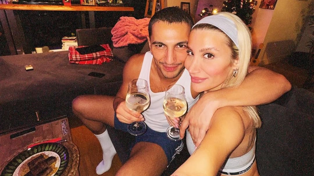 İrem Derici’den Şok Sosyal Medya Hamlesi!