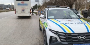 10-kisinin-oldugu-kazaya-karisan-otobus-firmasina-ait-baska-bir-otobuse-ayni-guzergahta-asiri-sFOpyBlz.jpg