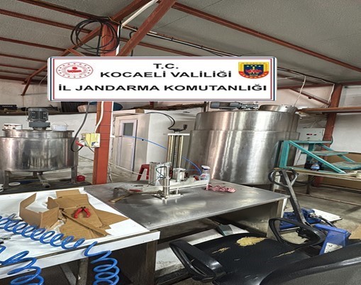 10 milyon tllik kacak bitkisel macun ele gecirildi 1