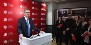 10-ocak-calisan-gazeteciler-gunu-dolayisiyla-gazeteciligin-yolculugu-fotograf-sergisi-duzenlendi-BCgQ5xiN.jpg
