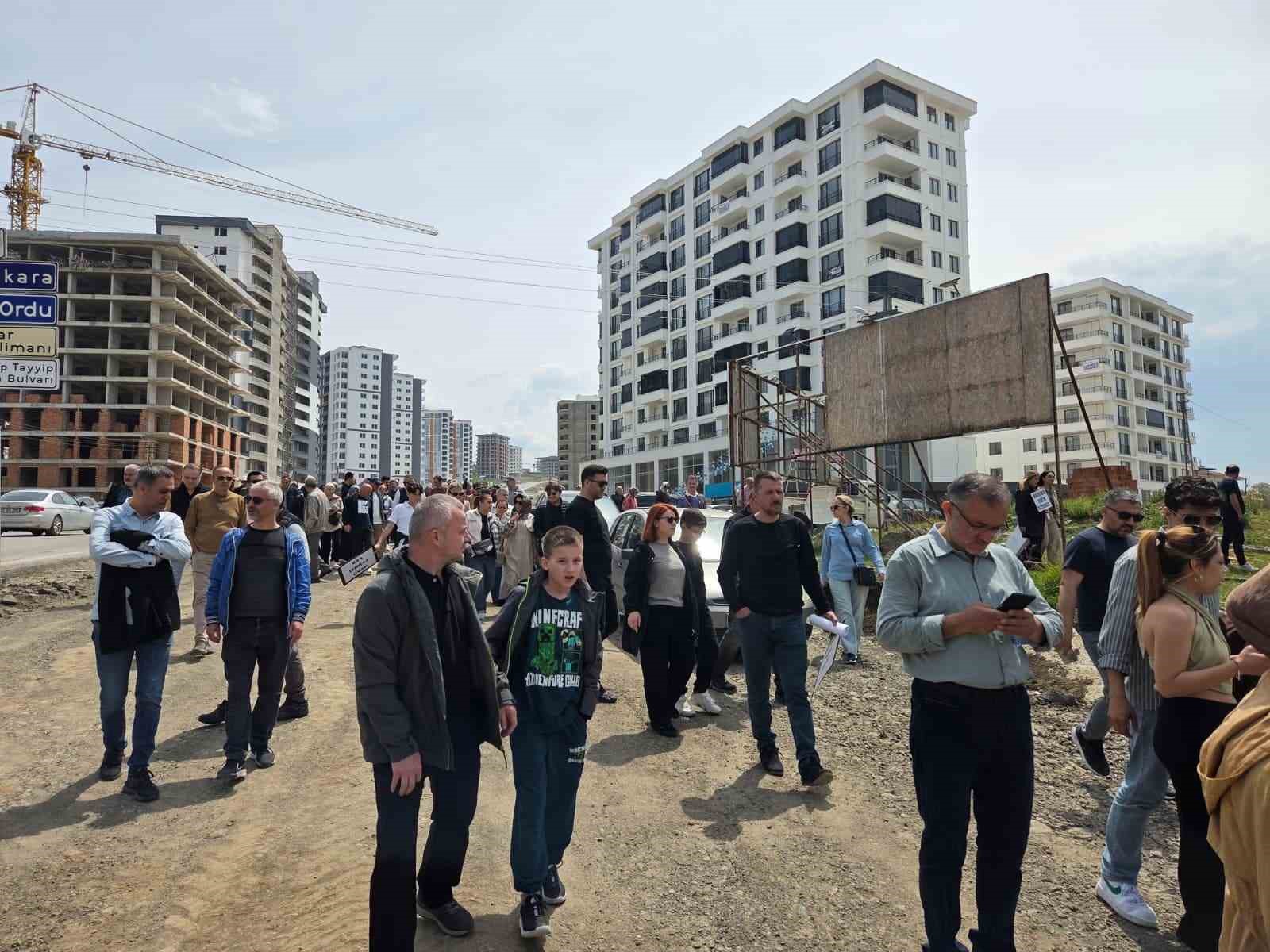 10 yildir tamamlanamayan 543 dairelik sitede karadeniz fikrasi gibi durum tapu var bina yok