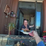 100-metre-yukseklikte-gokdelen-temizligi-yapanlara-kofte-patates-pilav-ikrami-aFylCEVl.jpg