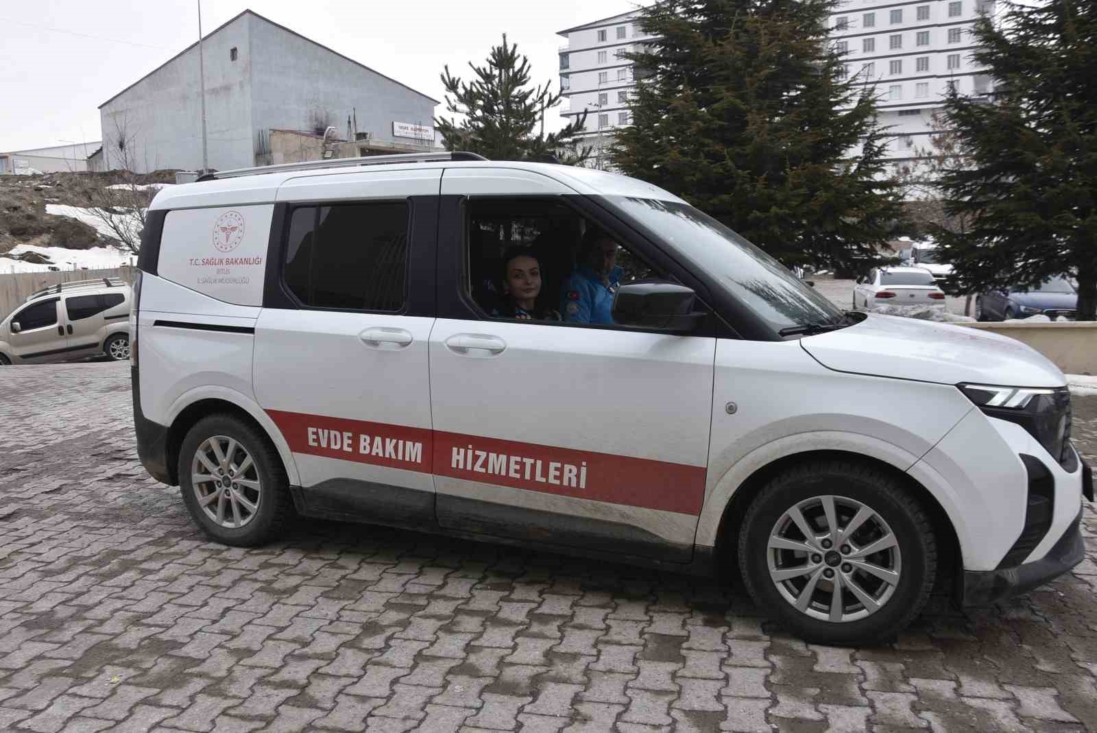 101 yasindaki hastaya evde ozel bakim 7