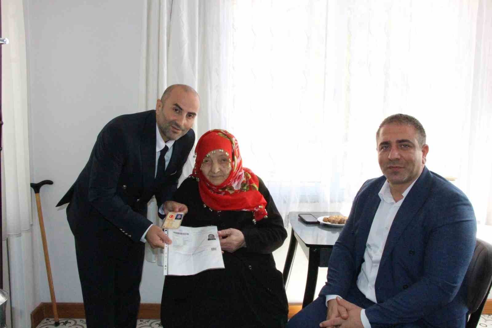 102 yasinda yeni kimligine kavustu 1 sia2lCC6