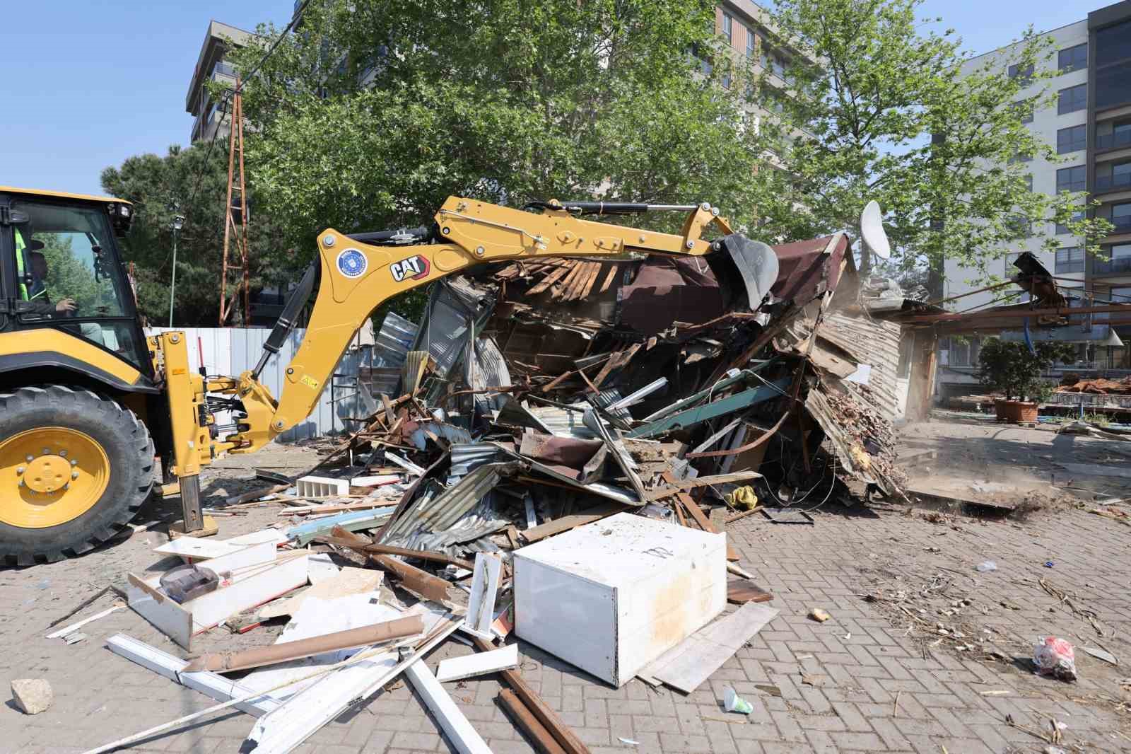 1050 konutlardaki yesil alan isgalden kurtarildi 5 O7SjNQeD