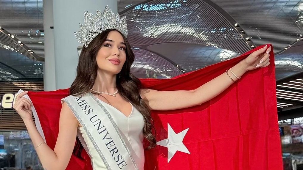 Türkiye’nin Miss Universe güzeli Ceren Arslan