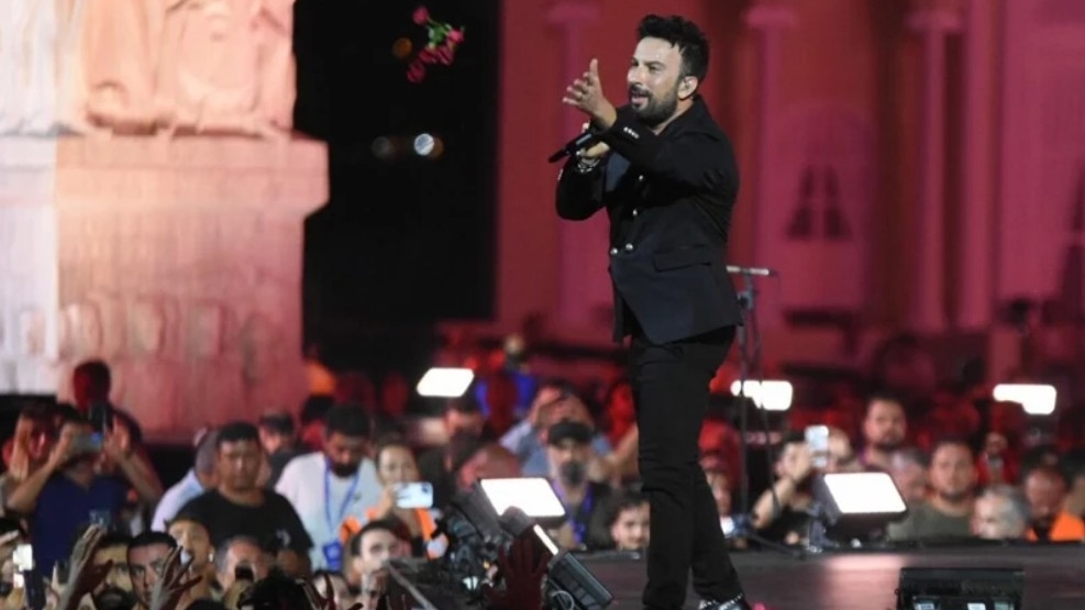 Tarkan konserlerine ilgi neden bitmiyor?