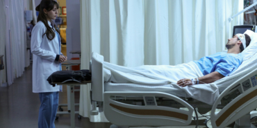 Doktor Başka Hayatta