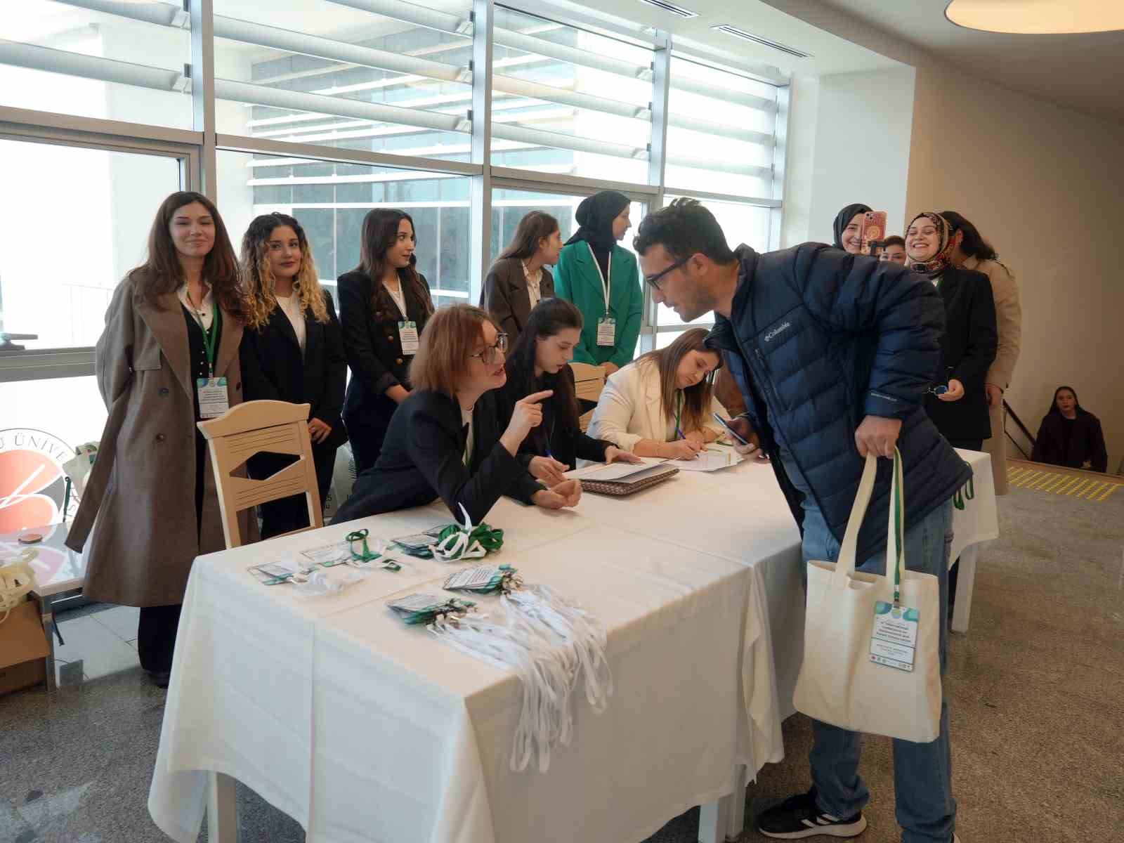 11 ulkeden arastirmacilar iklim degisikligi ve doga icin bulustu 6 gzp974vh