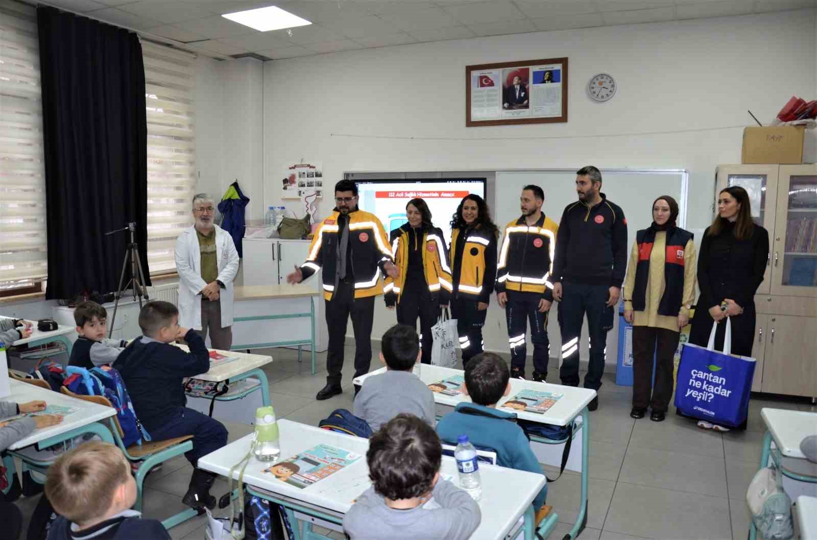 112den minik yagmur ve arkadaslarina karne hediyesi 4 yDZDtDQS