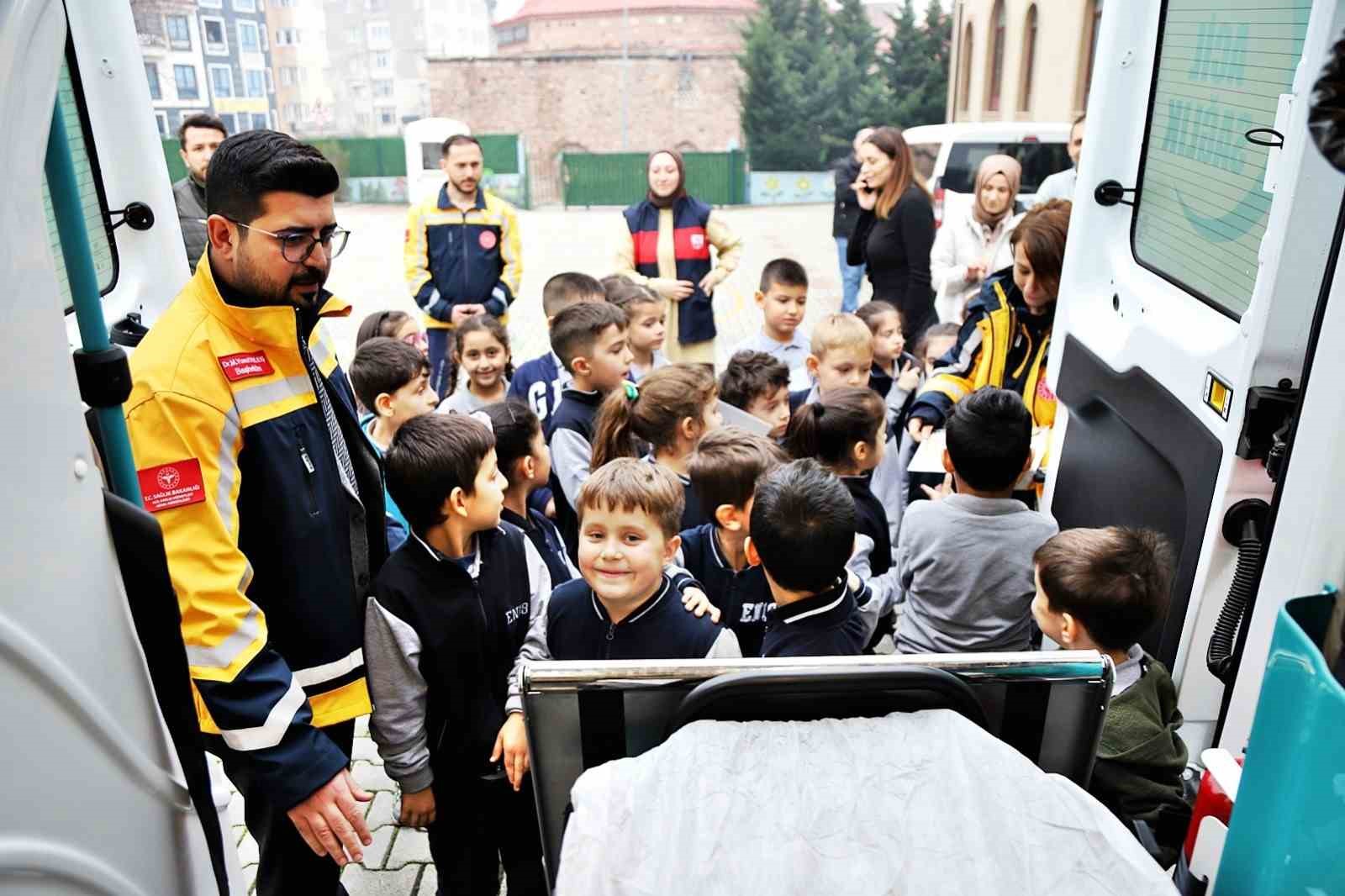 112den minik yagmur ve arkadaslarina karne hediyesi 6 tnAFIthP