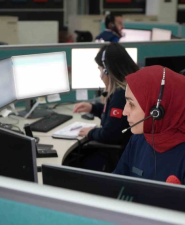 112ye-gelen-cagrilar-pes-dedirtti-elon-musk-ile-gorusup-marsa-gitmek-istedi-73Dg5X72.jpg