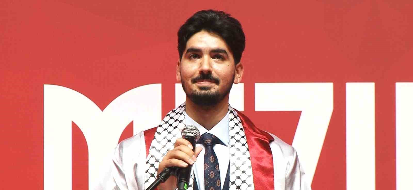 115 ülkeden öğrencisi bulunan üniversitede 3 bin 40 mezun sevinci 8 115 ulkeden ogrencisi bulunan universitede 3 bin 40 mezun sevinci 4 Hcpj7ksd