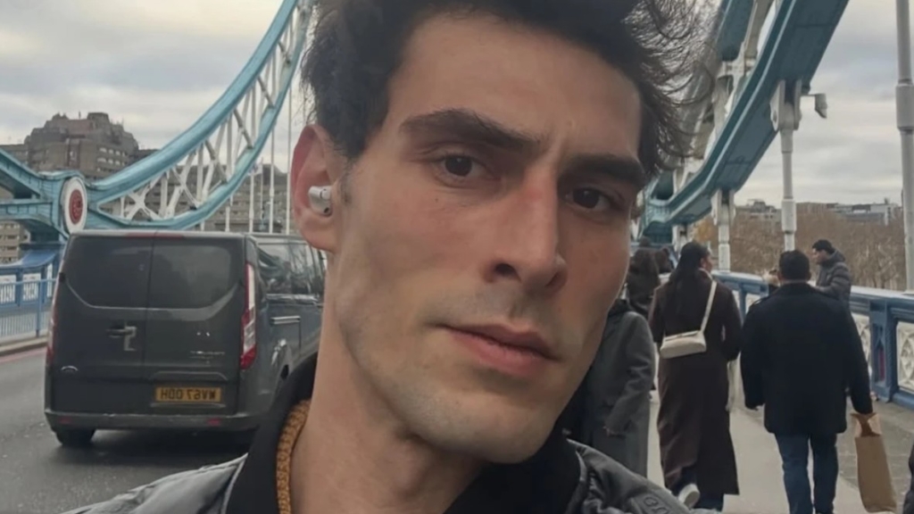 Survivor Eren Semerci’den Olay Açıklama! Sercan ve Deniz İddialarına İlk Kez Netlik Getirdi 11 Survivor Eren Semerci Deniz’in Net Kararını Açıkladı Mı?