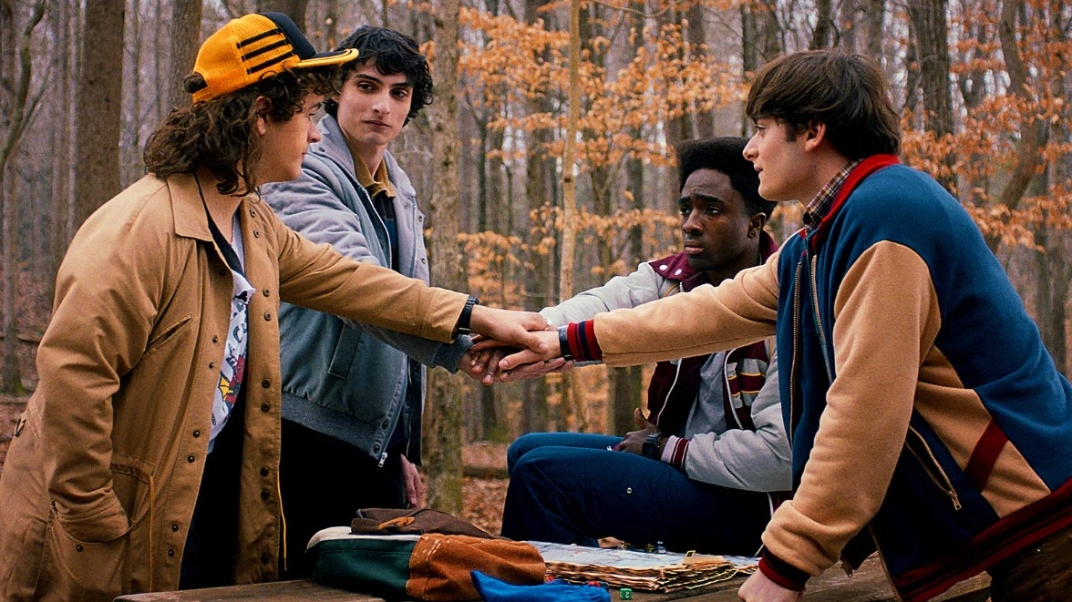 Stranger Things evreni tamamen bitiyor mu?