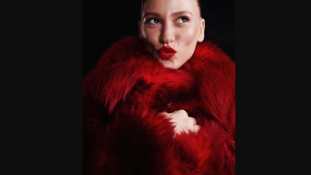 Serenay Sarıkaya’ya sosyal medyadan neden övgü yağdı?
