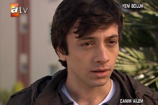Onur Ünsal hangi dizilerde rol aldı?