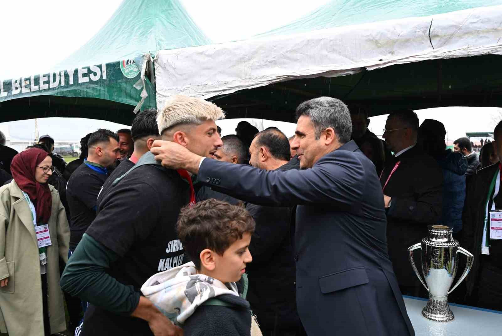 12 bingolspor kupayi evinde kaldirildi 5 ByHDlreM