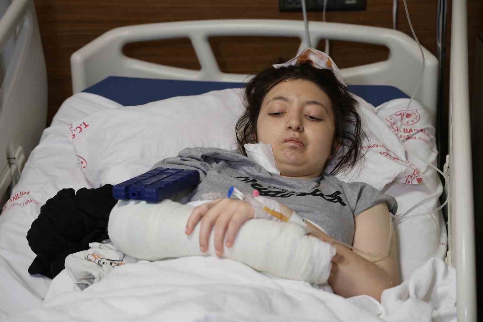 12 kattan dusen ecrinin doktoru tente hava yastigi gibi enerjiyi sonumledi 2 1GyvHtXN