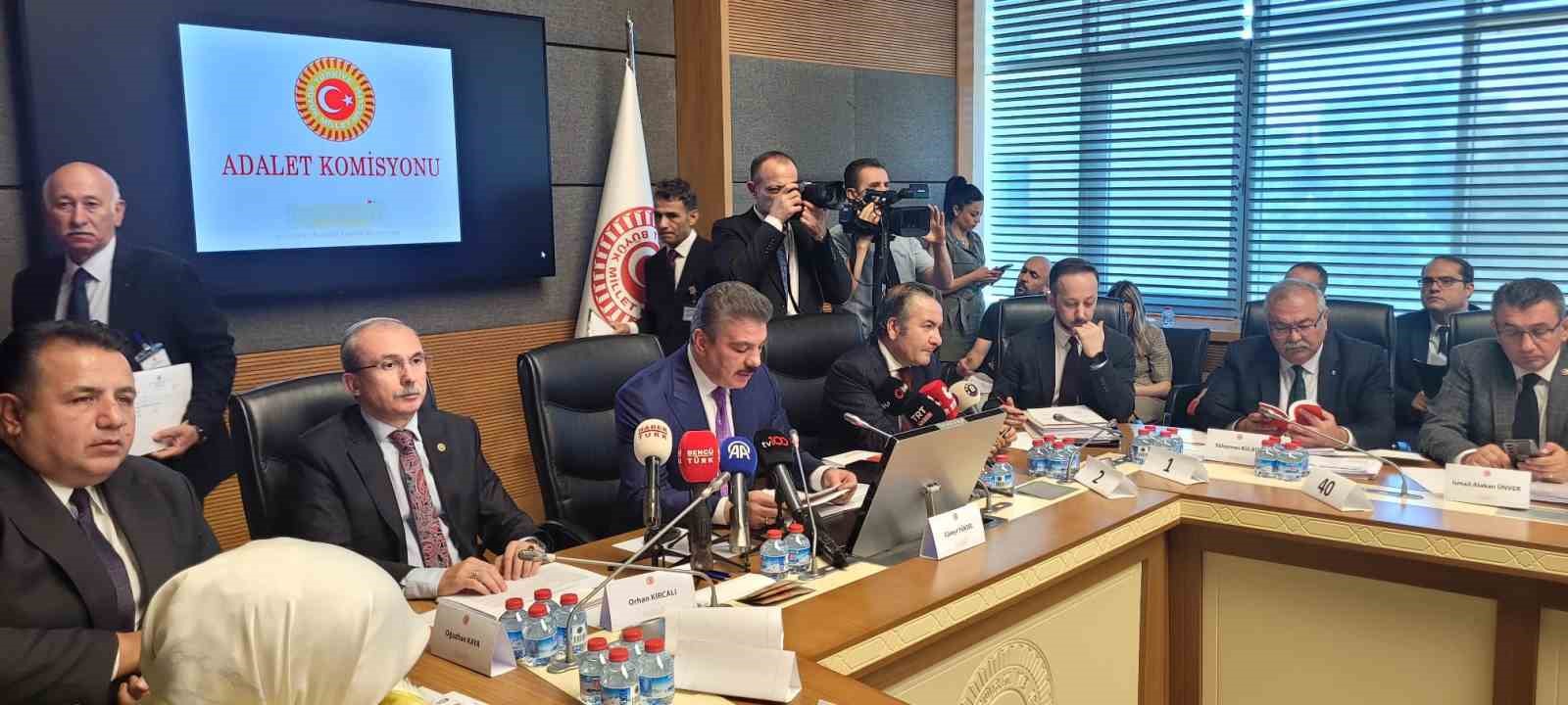 12 yargi paketi adalet komisyonunda 0 6WJe9NFC