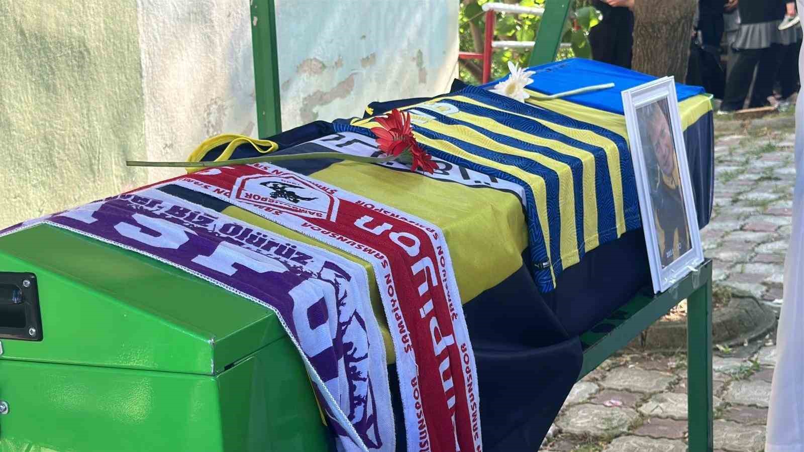 12 yasindaki cocugun hayatini kaybettigi feci kaza kamerada gozyaslariyla ugurlandi 3 dtjiU3vC