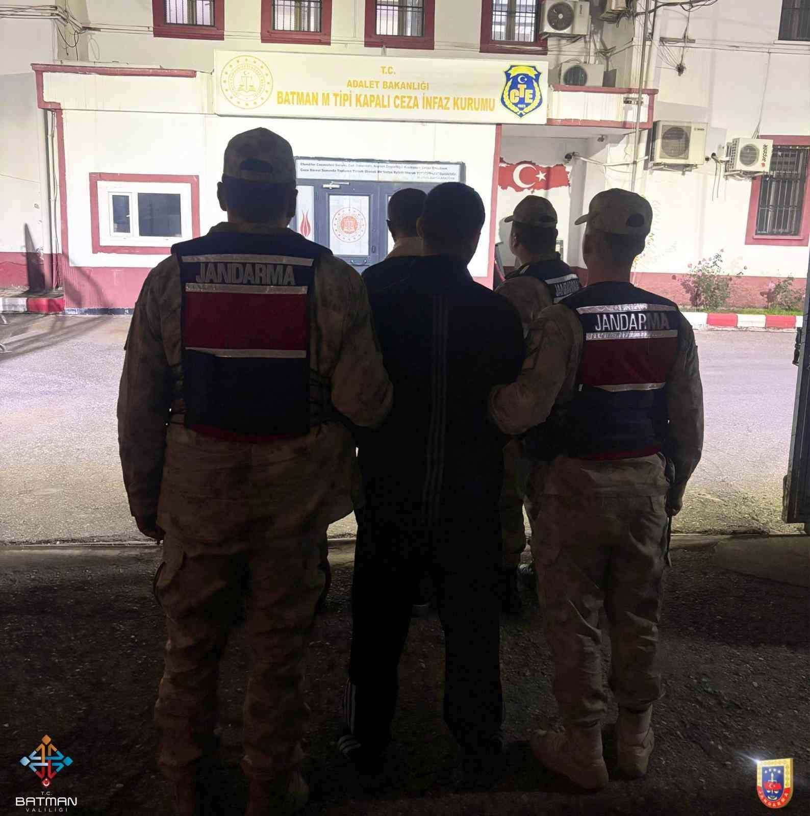 12 yil hapis cezasi bulunan sahis bahis operasyonunda yakalandi 1
