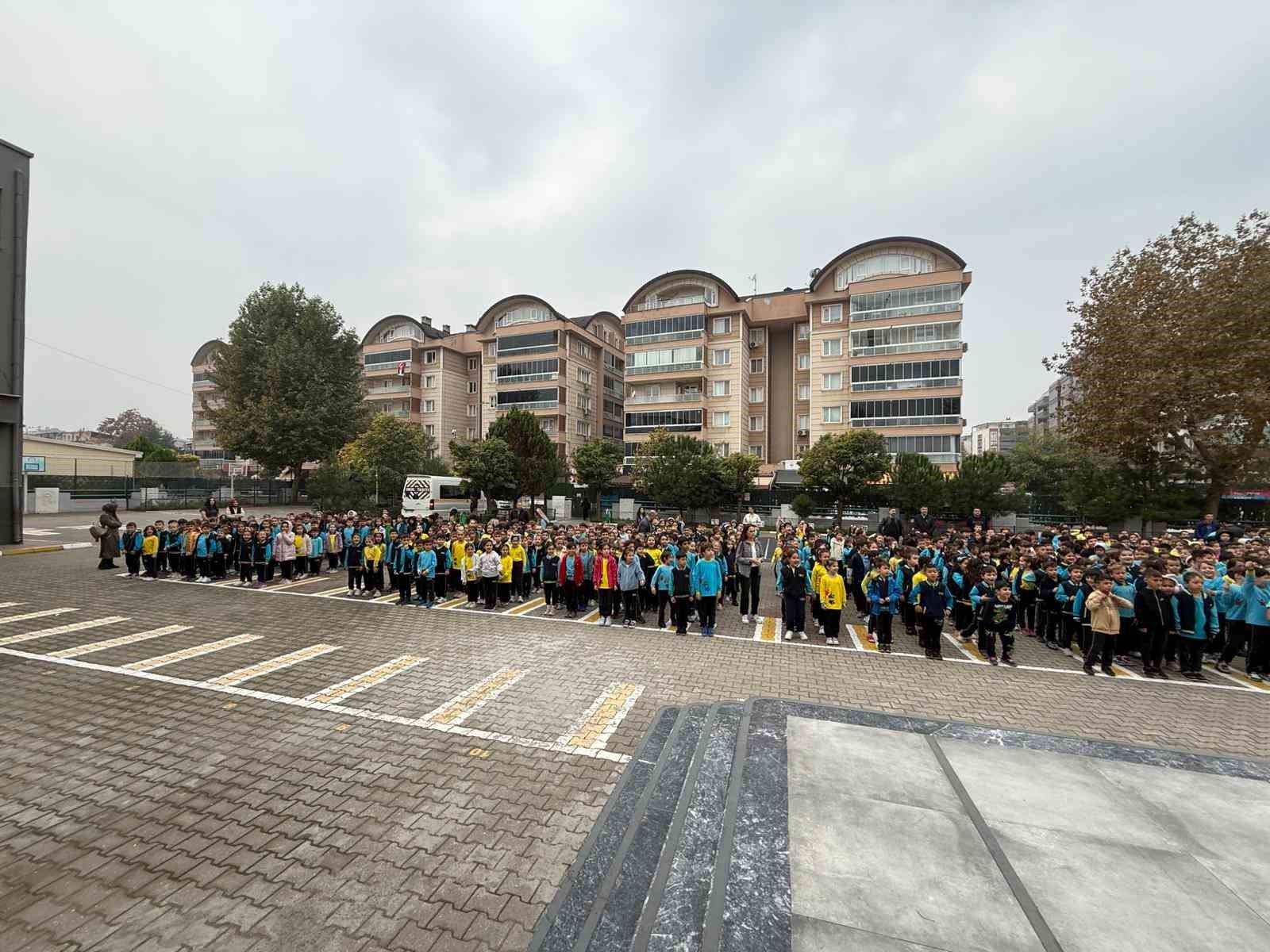 120o ogrenci derse sporla basliyor 0 g9Cl2p9u