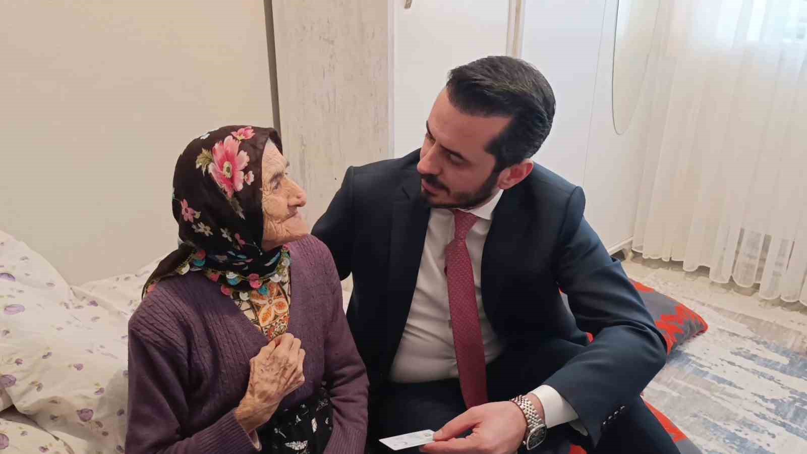 121 yasindaki saadet teyze ziyaretcilerinden bakin ne istedi 2 fgz3Jgdw