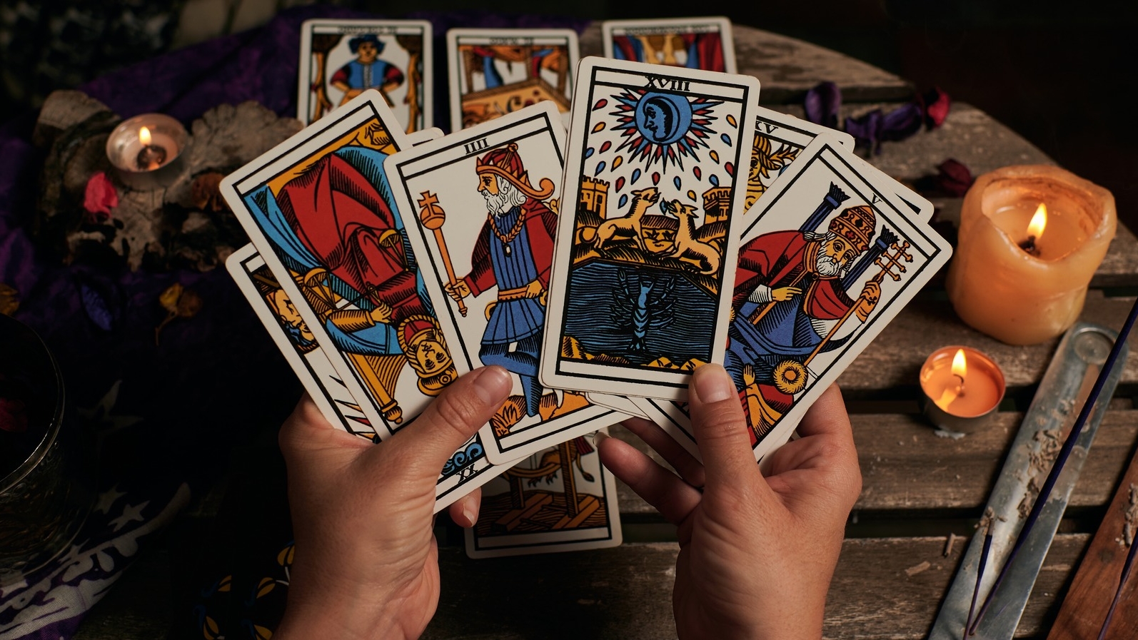 Günlük Tarot Açılımı