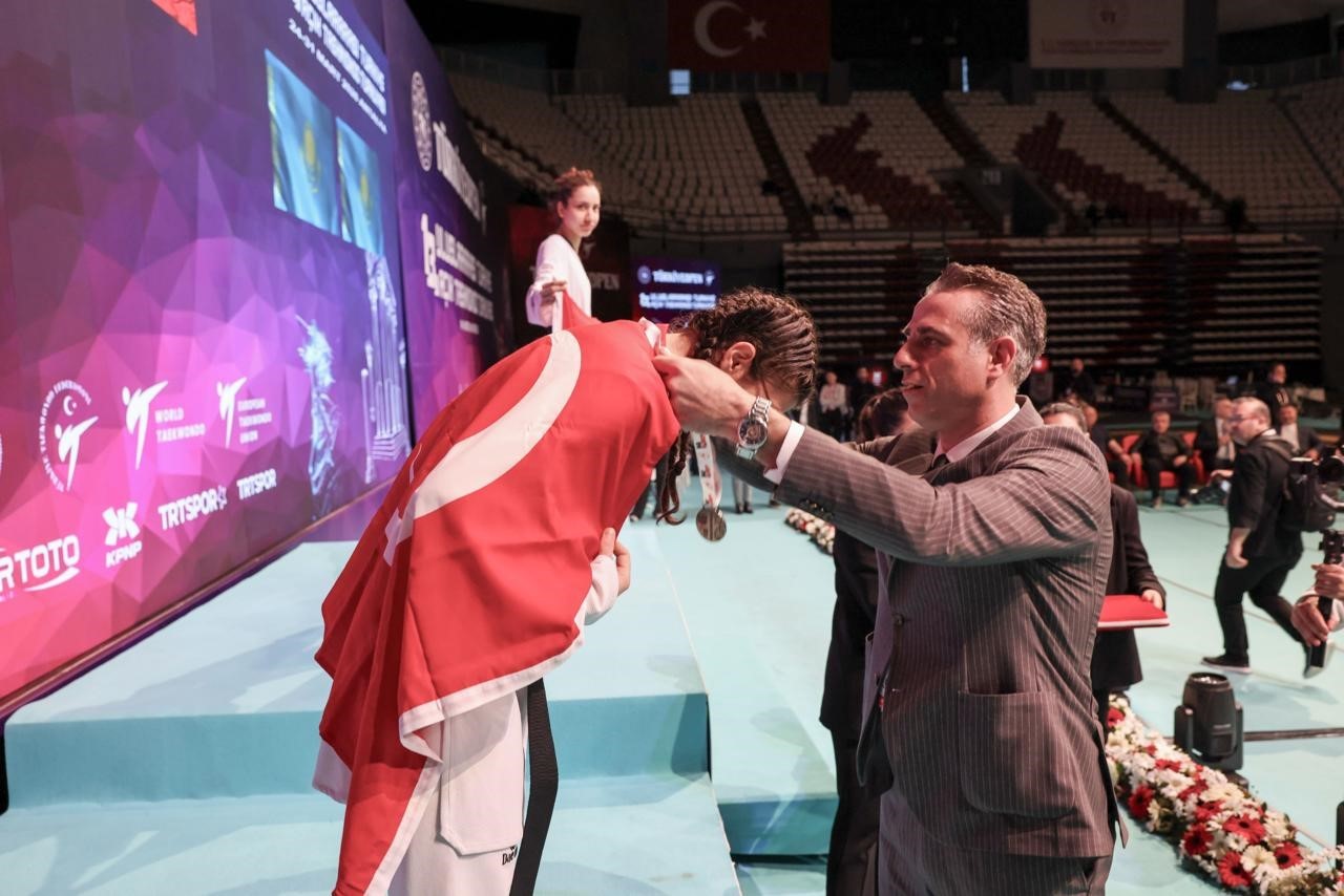 13 uluslararasi turkiye acik taekwondo turnuvasinda 7 gun geride kaldi 2