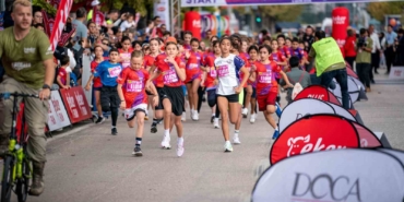 13uncu-eker-i-run-heyecani-manifesto-videosuyla-basladi-pbaPXAZ3.jpg