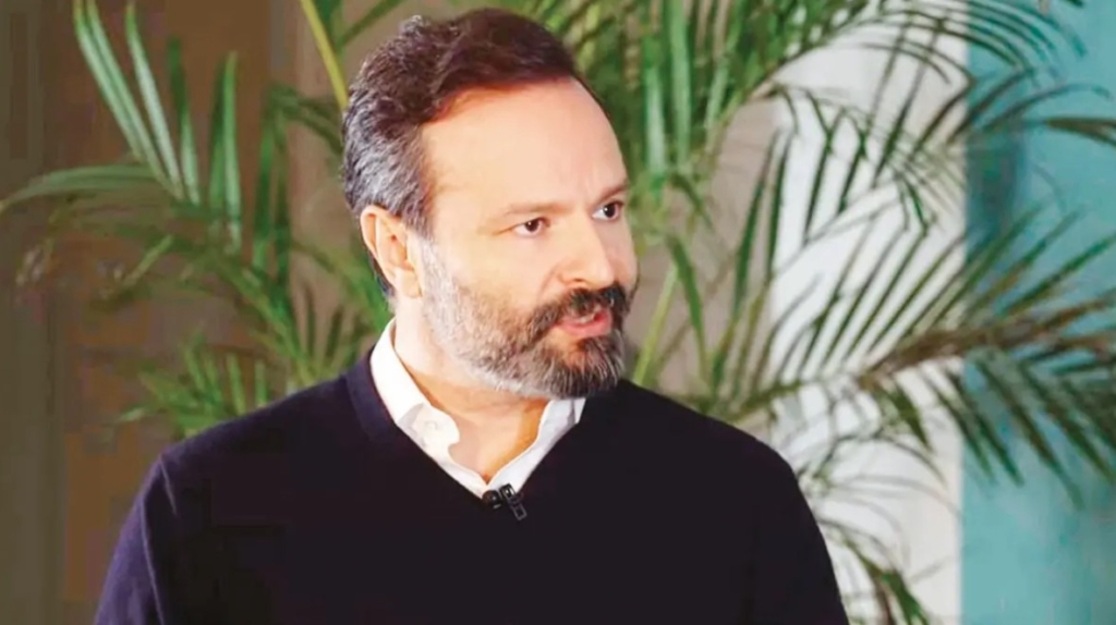 Timur Savcı gelişmesi gündeme bomba gibi düştü: Teşkilat jeneriğindeki değişiklik dikkat çekti 15 Timur Savcı hakkındaki iddialar ne?