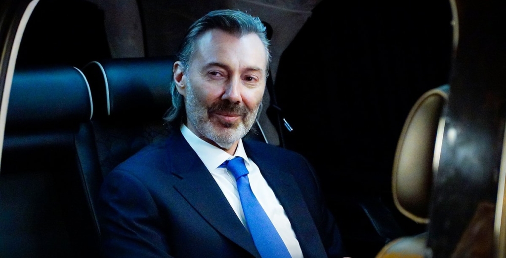 Hakan Karahan kaç yaşında ve nereli?
