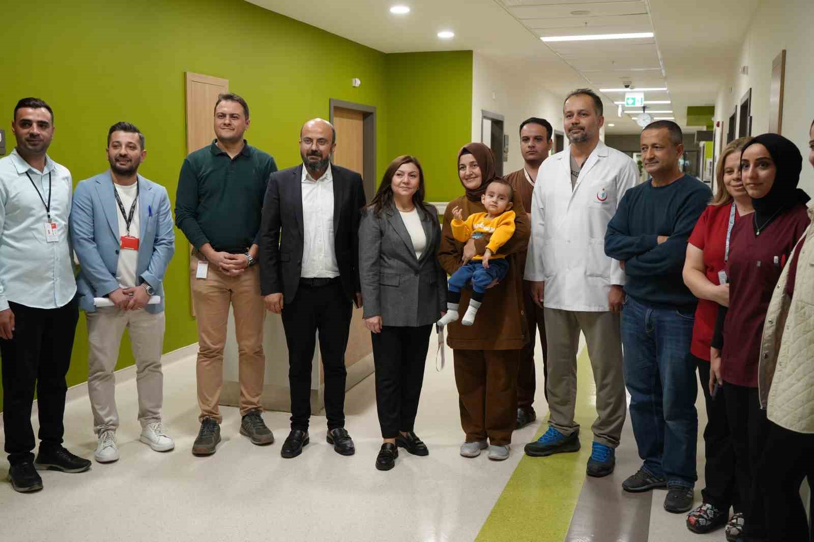 14 aylik hamza tugra ilk kez duydu 8 CLsv45m6