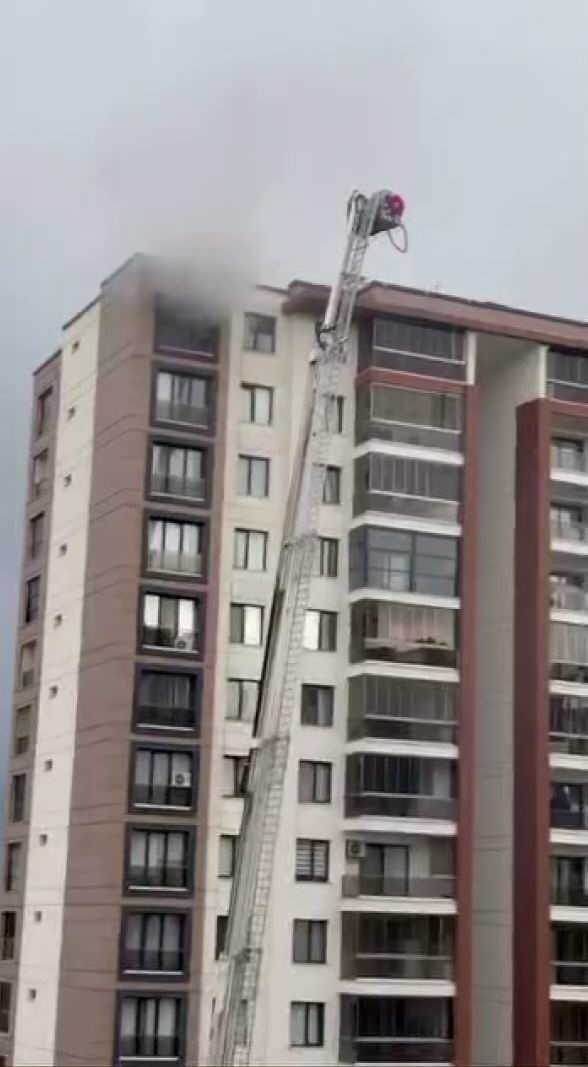 14 katli binada can pazari apartmandakiler tahliye edildi 2 XVPjyvO7