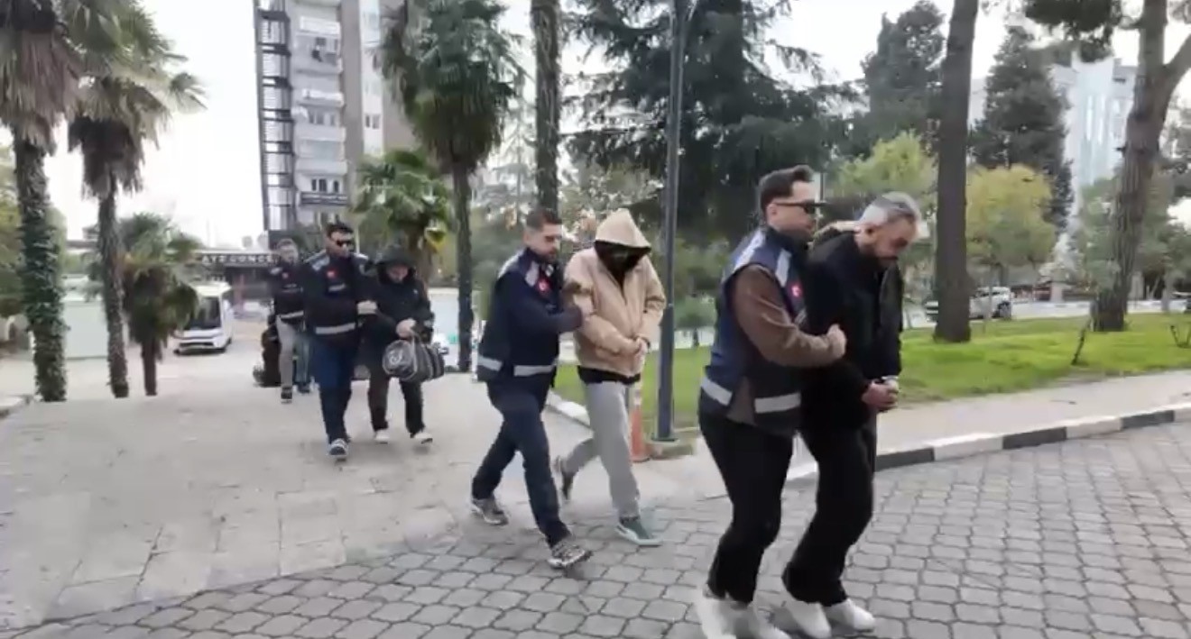 14 kisinin tutuklandigi yasa disi bahis operasyonunda 26 milyar tl islem hacmi belirlendi 4 dEV1LfDV